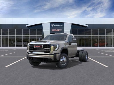 2026 GMC Sierra 3500 HD Chassis Cab Pro