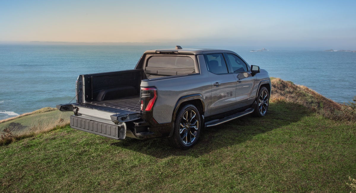 Grafe Chevrolet GMC in HALLETTSVILLE TX